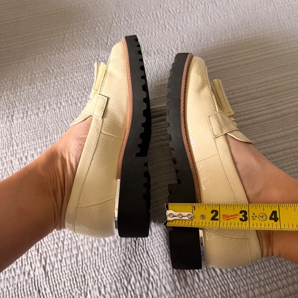 NEW Franco Sarto Carol Women's Cream‎ Patent Tassel Lug Sole Loafers Size 6.5M